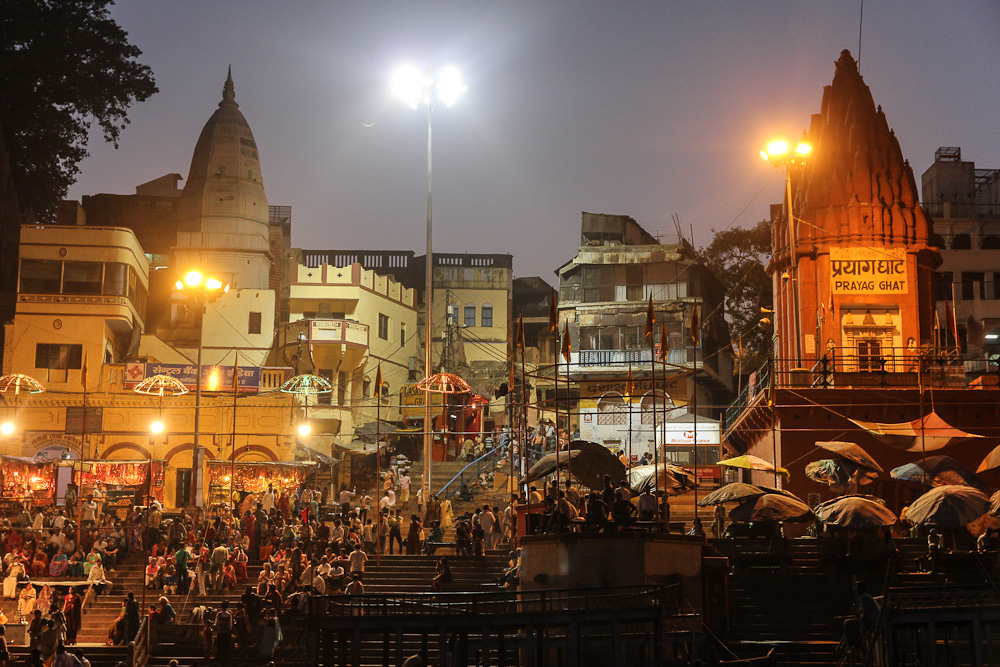 Aarti ritual in Varanasi